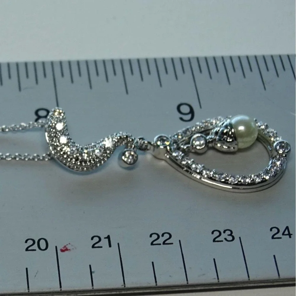 Necklace Silver Faux Pearl CZ Teardrop Lobster Clasp New with Tags
